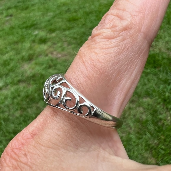 Sterling Silver Open Scroll & Swirl Ring - Picture 5 of 17
